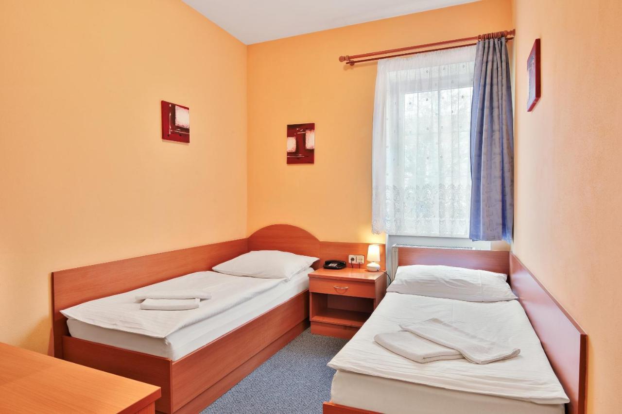 Attic Hotel Prague Exterior photo